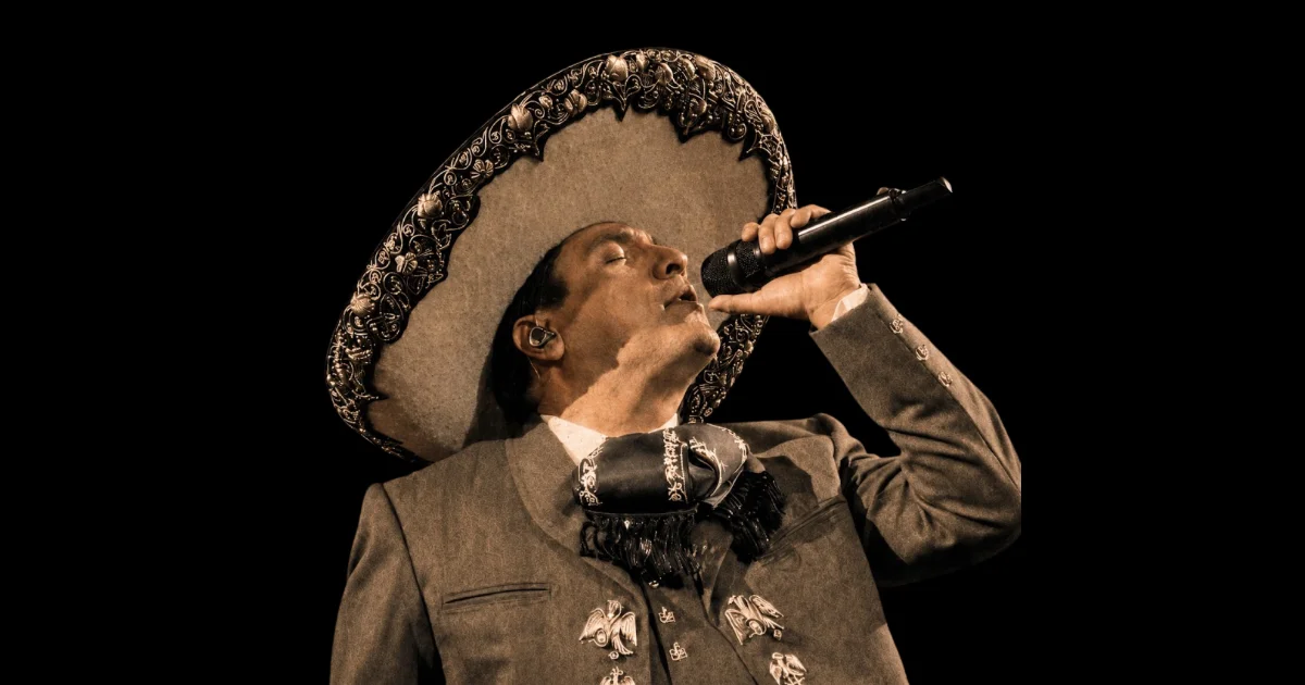 Julión Álvarez en Estadio Walmart Park, Monterrey — 21 de noviembre de 2026